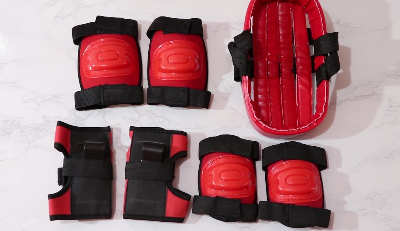 How to Wear Bike Helmet? SantaMonicaBikeShare